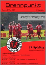 Das Cover des Brennpunkt-Magazins zeigt die Fußballmannschaft des FV Eftlingen beim Torjubel in einem Spiel der Saison 2019/2020.