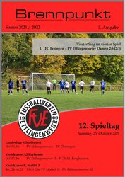 Ein Fußballspielplakat mit Mannschaften, Spieldetails und einem landschaftlichen Hintergrund, das den 12. Spieltag am 25. Oktober 2023 markiert.